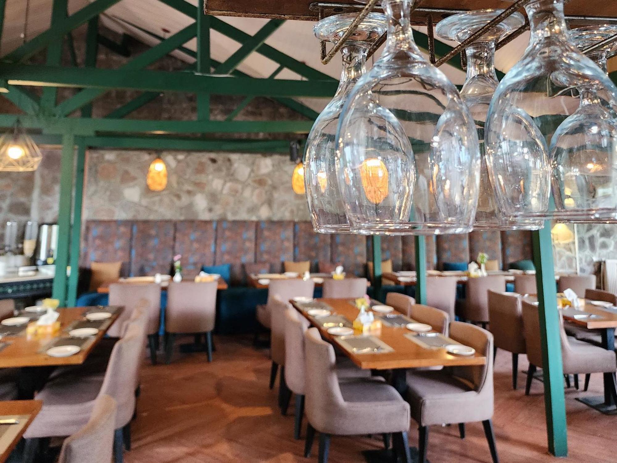 Maisonette Firhill Hotel & Resort Murree Εξωτερικό φωτογραφία