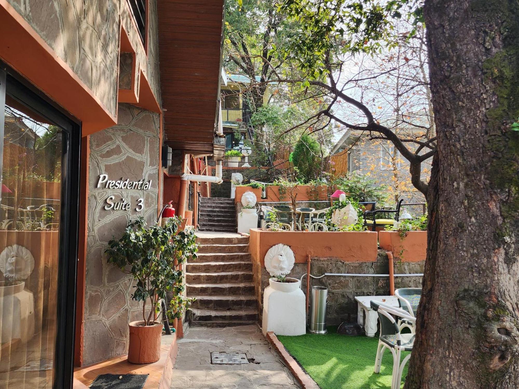 Maisonette Firhill Hotel & Resort Murree Εξωτερικό φωτογραφία
