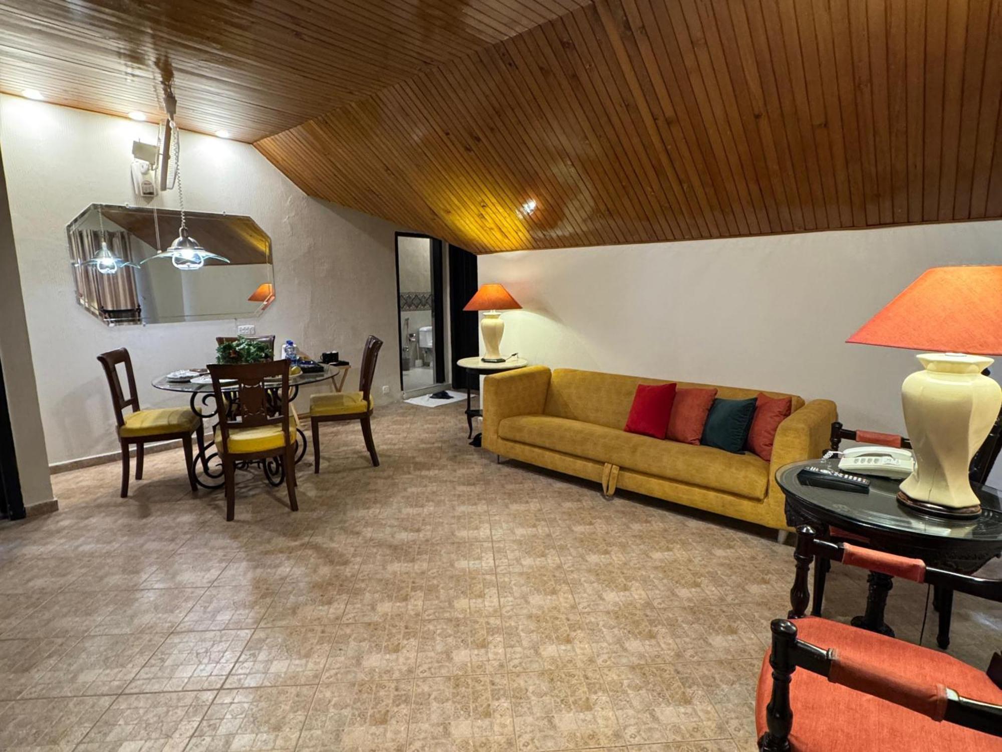 Maisonette Firhill Hotel & Resort Murree Εξωτερικό φωτογραφία