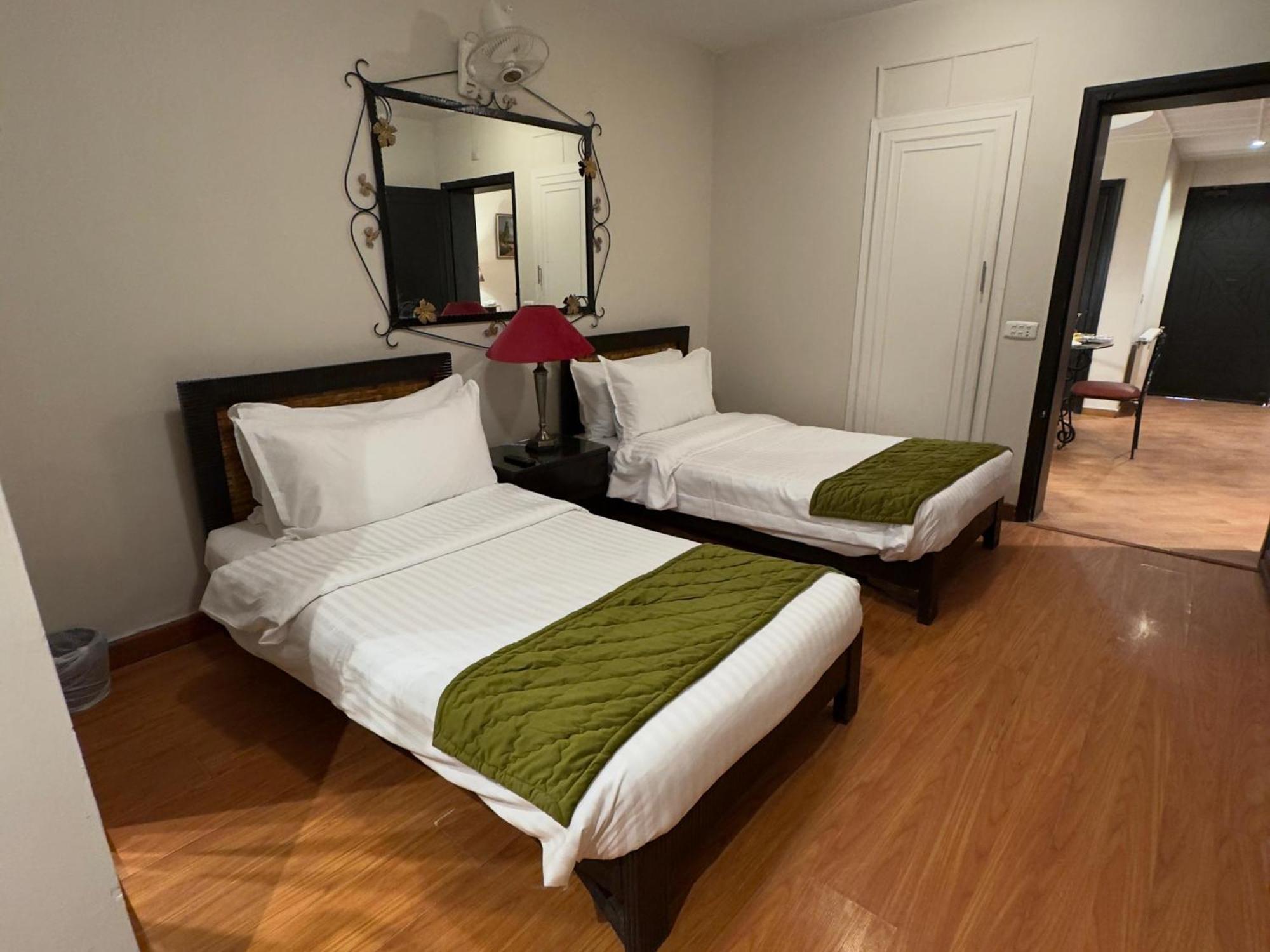 Maisonette Firhill Hotel & Resort Murree Εξωτερικό φωτογραφία